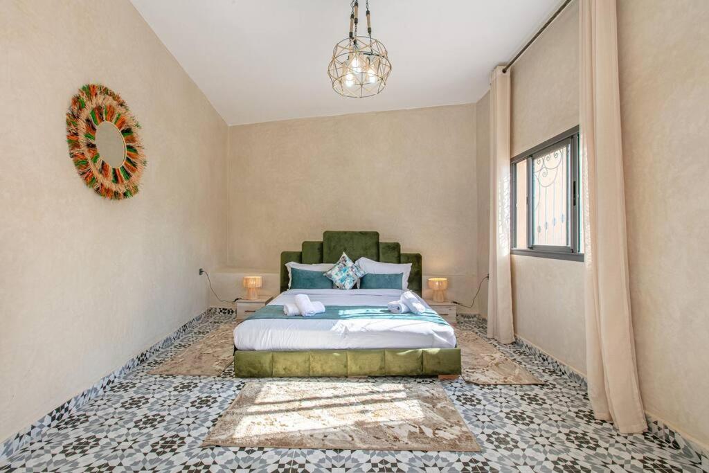 Villa Leila,Piscine , Grand Jardin, Jeux , Cuisiniere Marrakesh Exterior photo